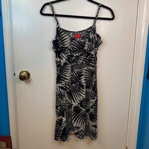 Elle white and Black Summer dress